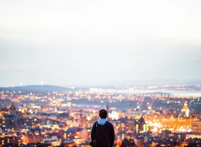 🎉 Happy Birthday Lovely Lady! 🥳 Celebrate with the perfect gift guide and party ideas 💝